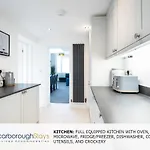 Nyaraló - Trafalgar - 4 Bedroomed House - Free Parking Scarborough