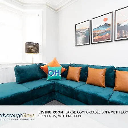 - Trafalgar - 4 Bedroomed House - Free Parking Casa de Férias *