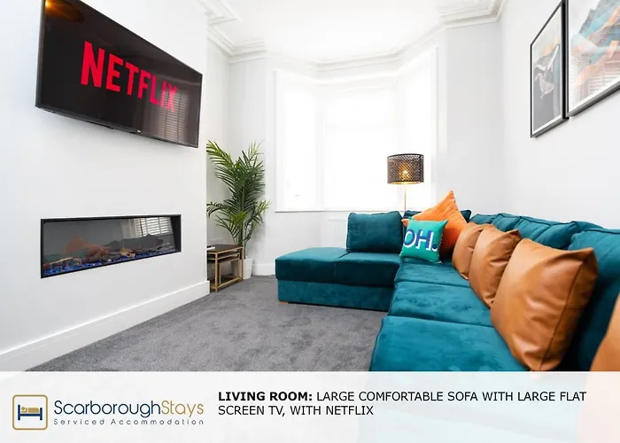 Hébergement de vacances - Trafalgar - 4 Bedroomed House - Free Parking Scarborough