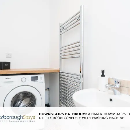 Nyaraló - Trafalgar - 4 Bedroomed House - Free Parking Scarborough